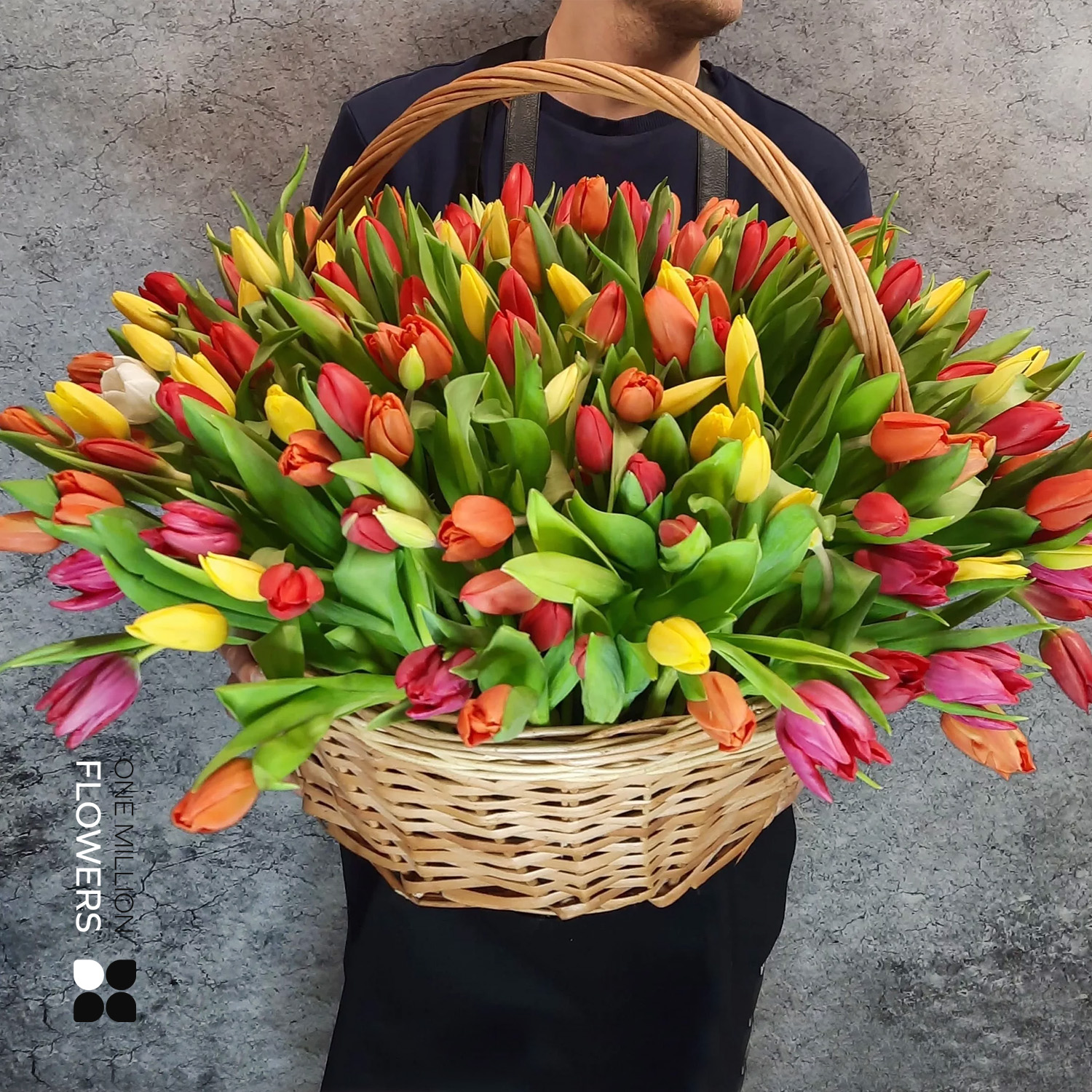 Корзина с 201 тюльпаном Микс