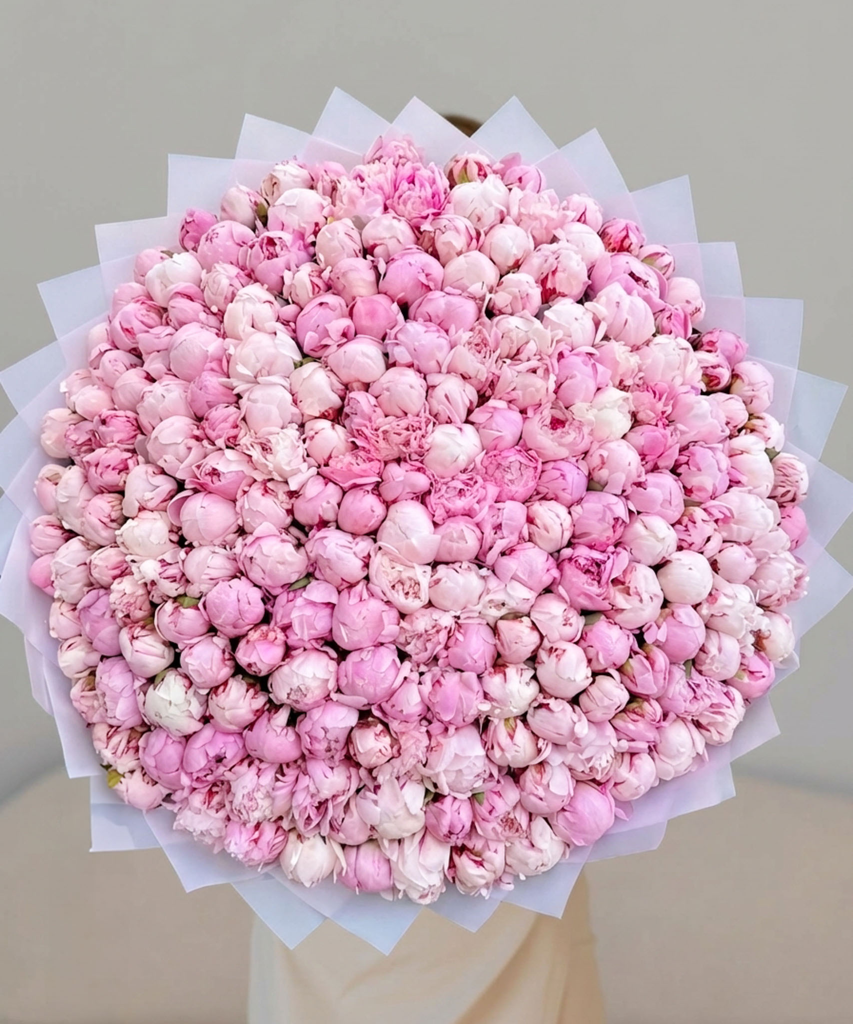Букет из 151 розового пиона "Сара Бернар"