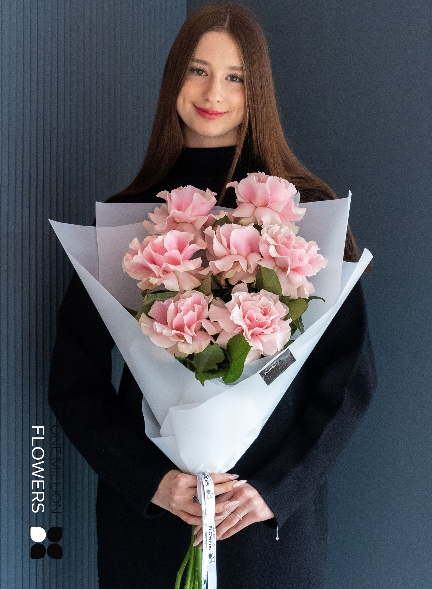 Букет из 7 французских роз "Пинк Мондиаль" Эквадор